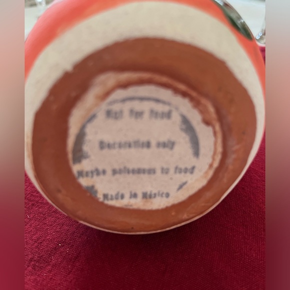 Mexican Hand-painted Red Clay Coffee Mug Pottery Folk Art Cup/Bowl Peach/Tan, 4” - Picture 4 of 5